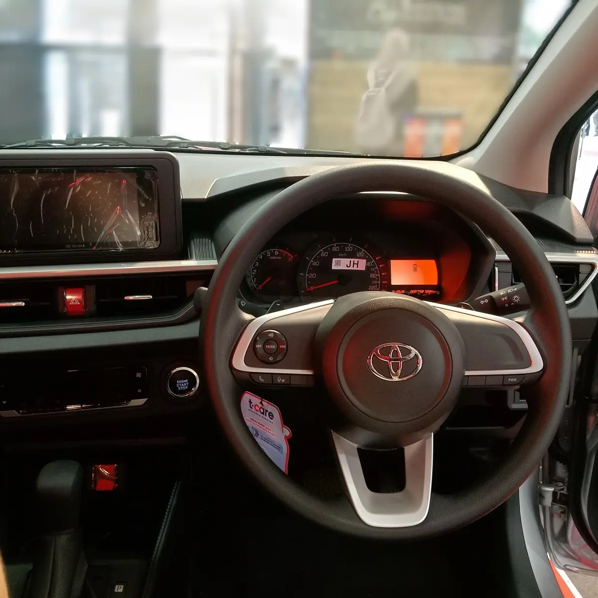 Toyota Agya — interior